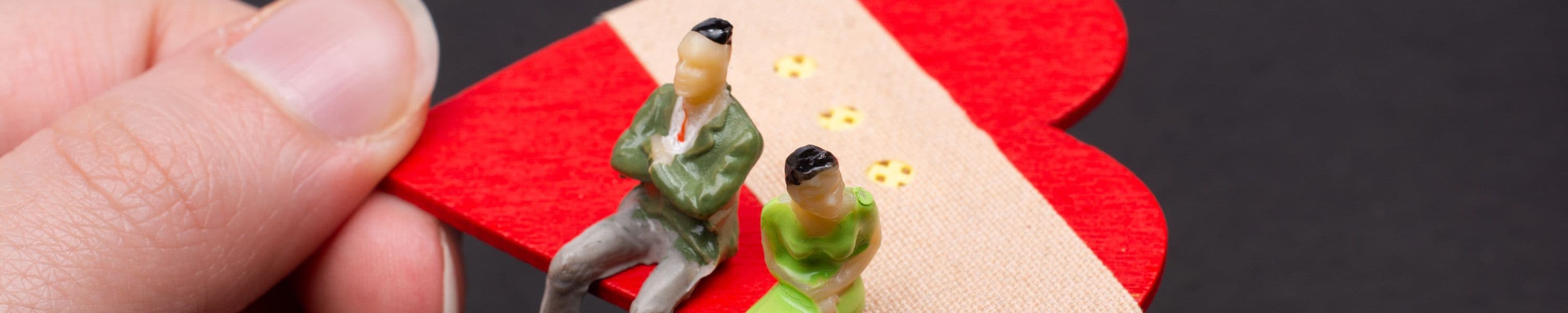 How to Spot Red Flags While Dating Online